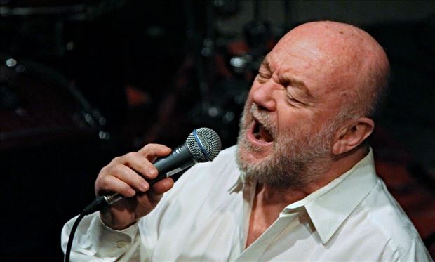 BLUE MONDAY v SPILKE - PETER LIPA