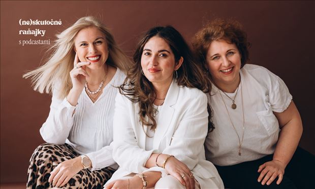(ne)skutočné raňajky s podcastami: Efektivita, AI a budovanie silnej značky