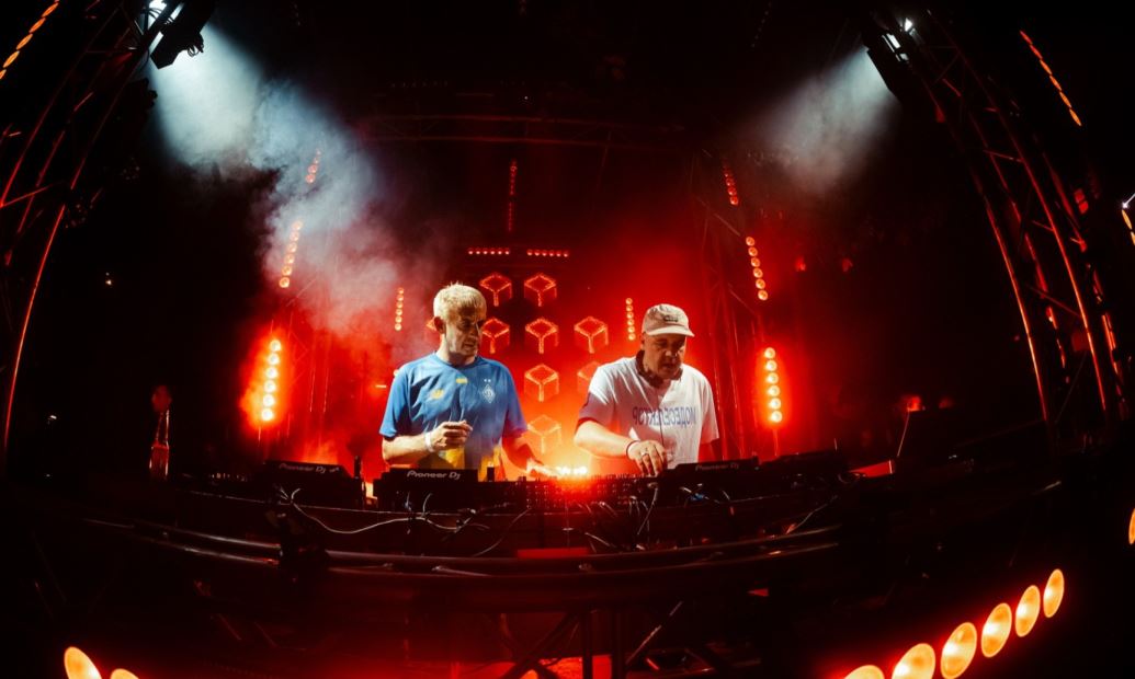 Modeselektor DJ set (Zvuky demokracie: Jednota)