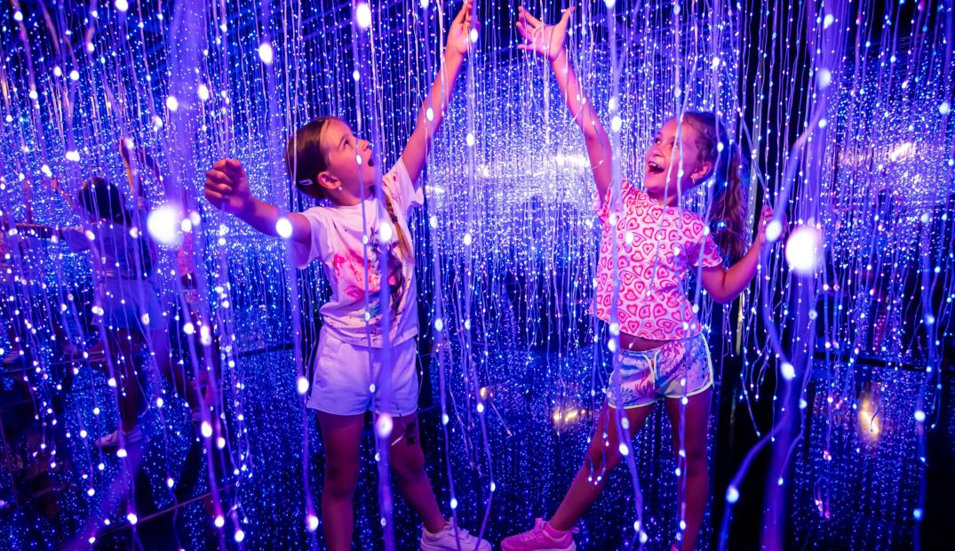 LuminaVerse I svetelný zábavný park