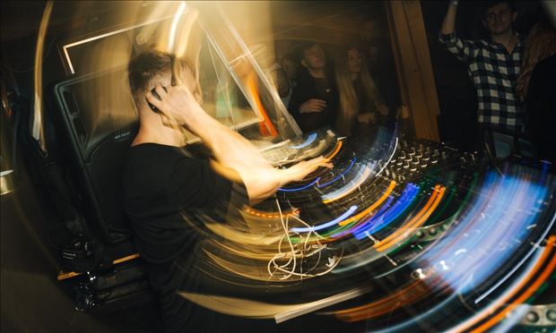 NEVER ENDING FUN - DJ TWISTER