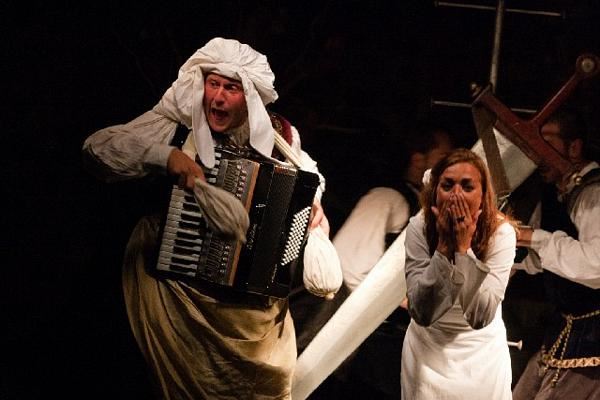 Rómeo, Júlia a vírus  (Túlavé divadlo)