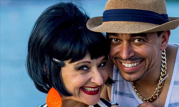 Divadelná komédia Zoznamka