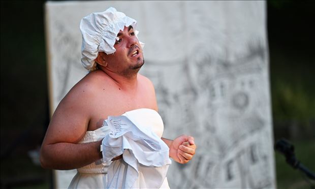 Divadlo Kľud Kladzany: Šeňik v moci svatojanskej (Slovensko)